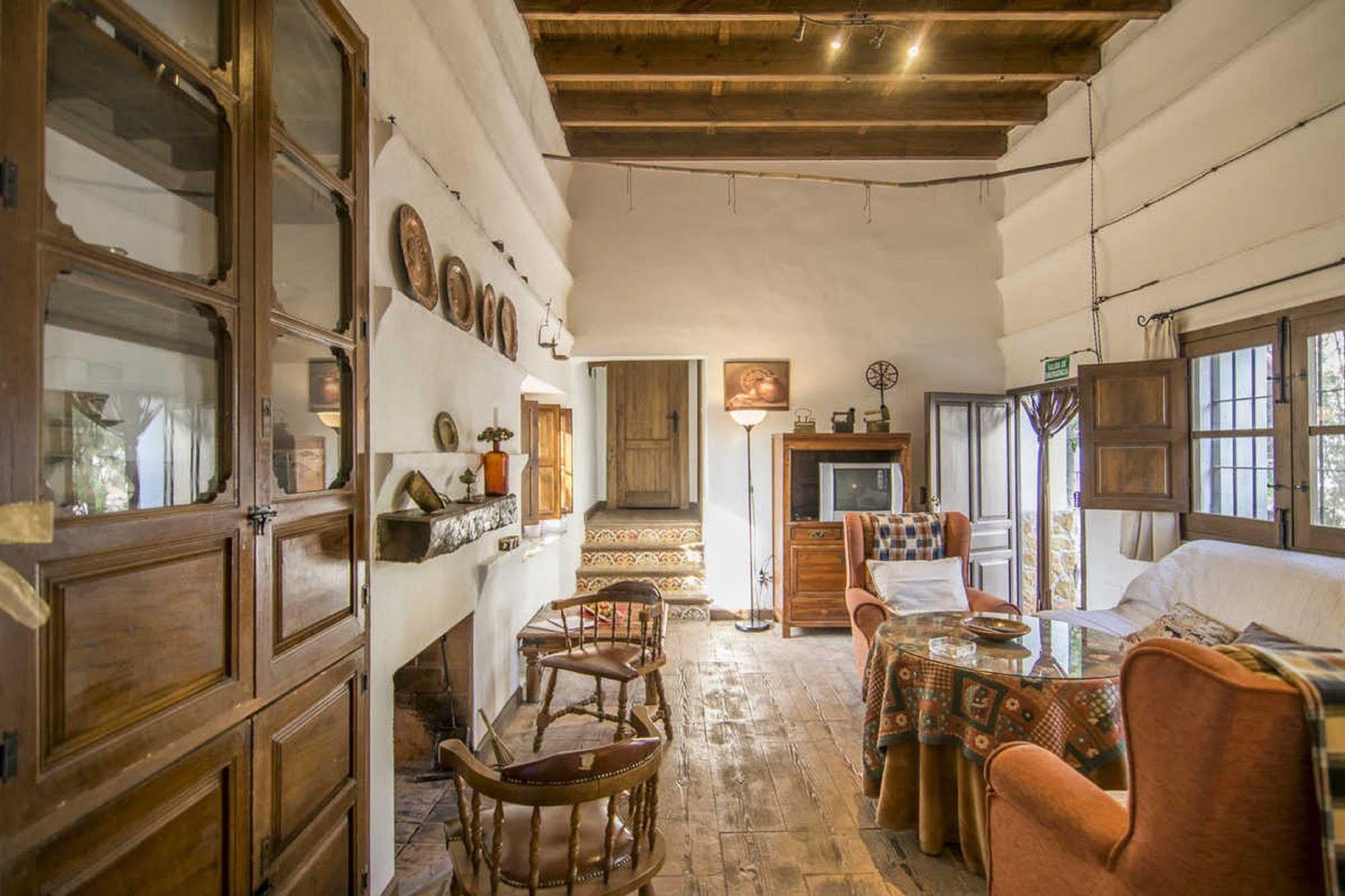 Alojamiento Rural El Cortijuelo Hotel Illora ภายนอก รูปภาพ