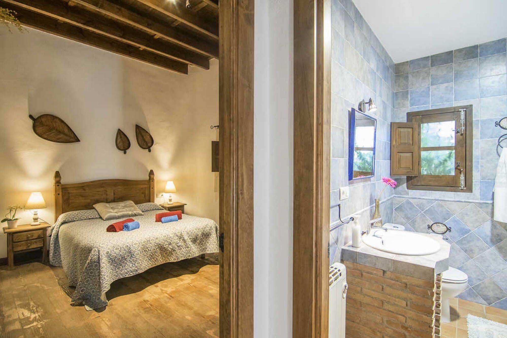Alojamiento Rural El Cortijuelo Hotel Illora ภายนอก รูปภาพ